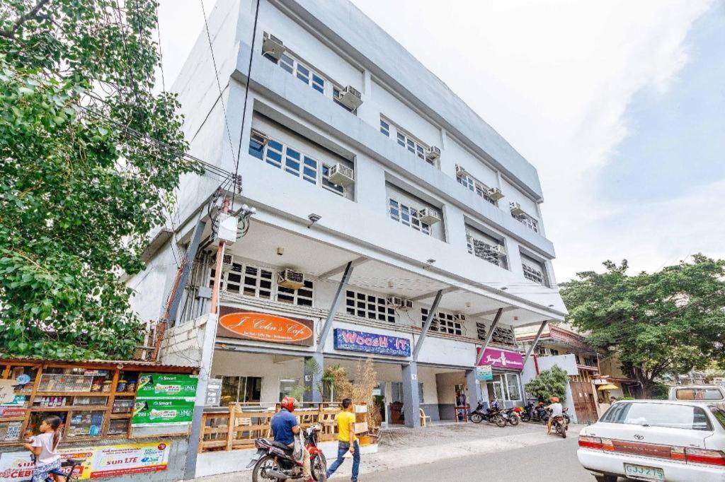 Reddoorz Near Cebu Metropolitan Cathedral Hotel Exterior foto